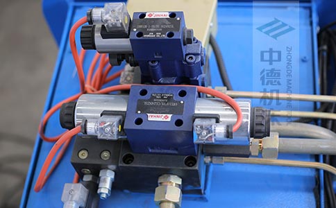 ZDPK-6325采用高品質液壓閥，抗高壓，持久耐用無故障.jpg